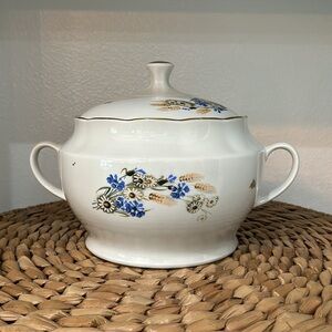 Riga Porcelain Vintage Soup Tureen With Lid